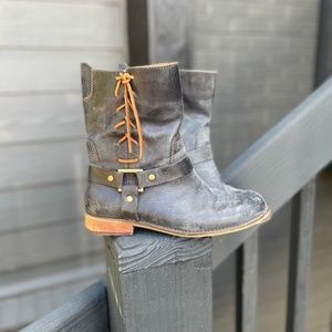 Latigo Thistle Women's Leather Rustic Short Motorcycle Boot